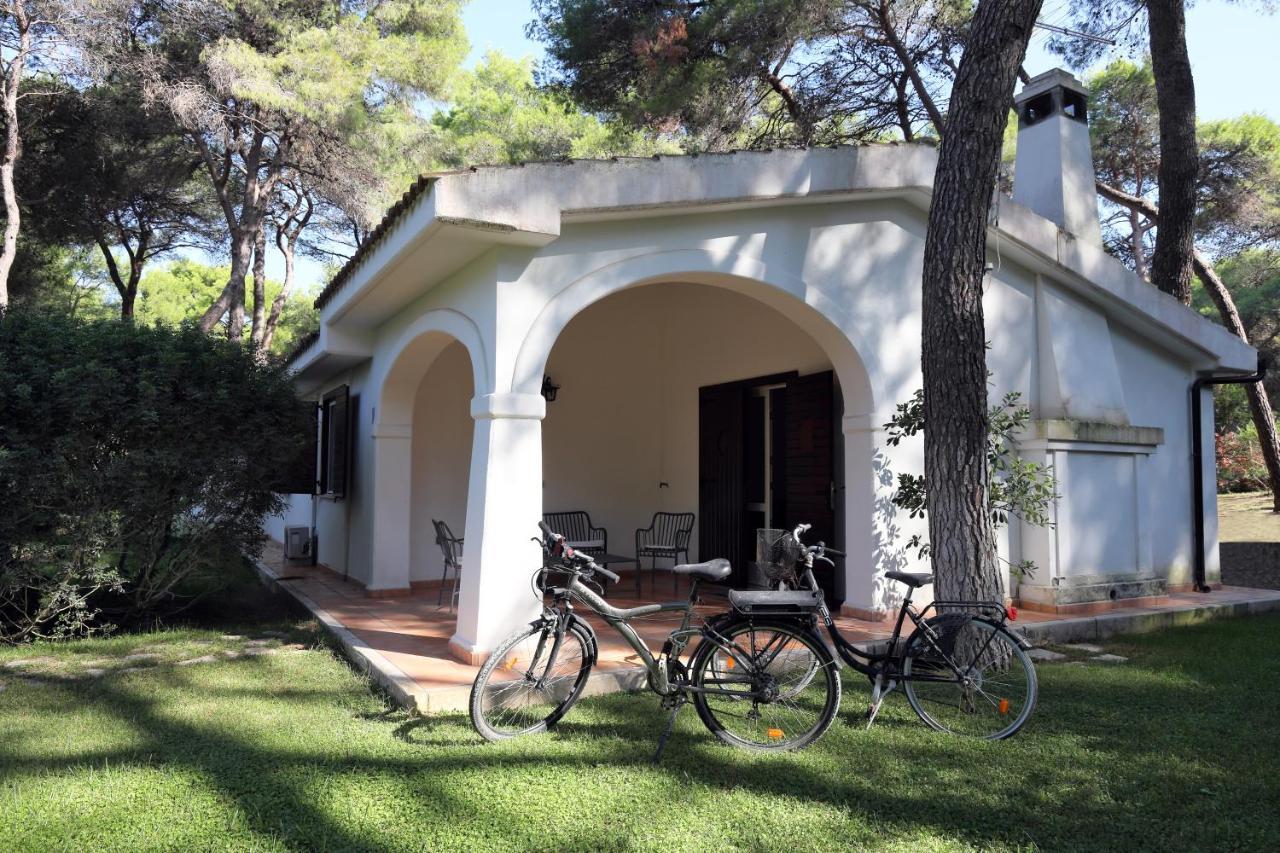 Villa Biancospini, , Le Case Di Aurelia Guesthouse Кастелланета-Марина Екстер'єр фото